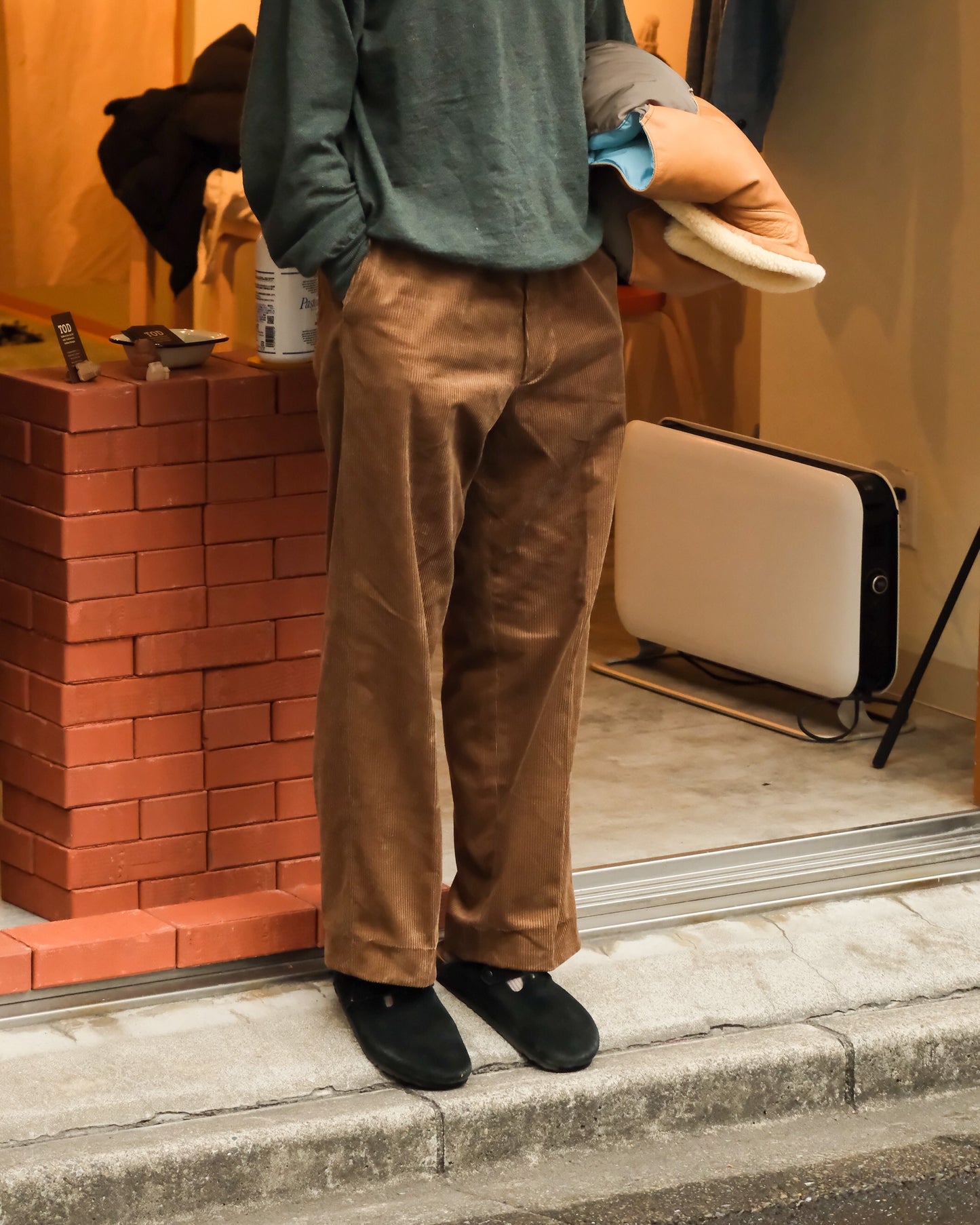 【 TOD ONLINE  】YANKSHIRE M1963 TROUSERS GERMAN CORDS