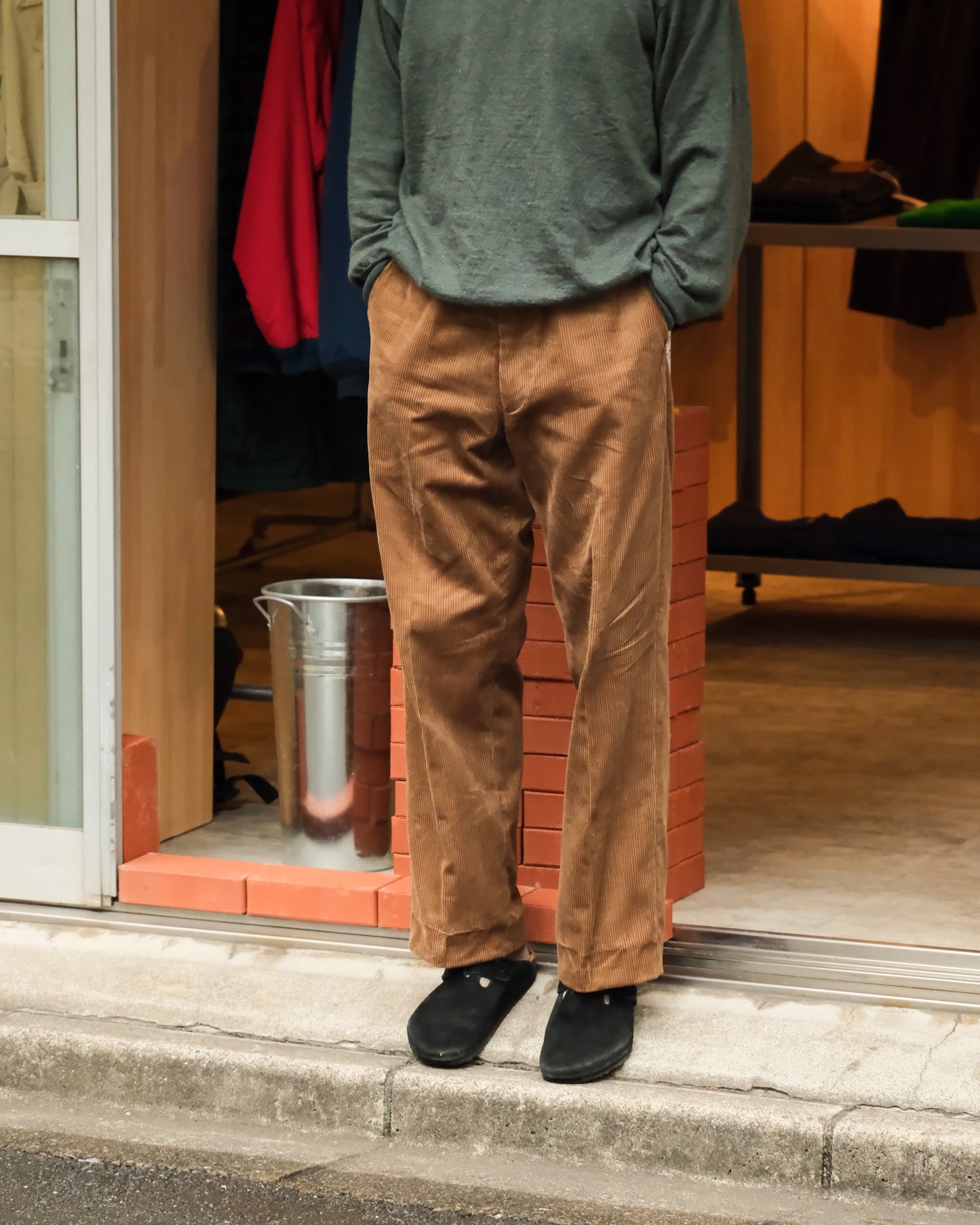 【 TOD ONLINE  】YANKSHIRE M1963 TROUSERS GERMAN CORDS