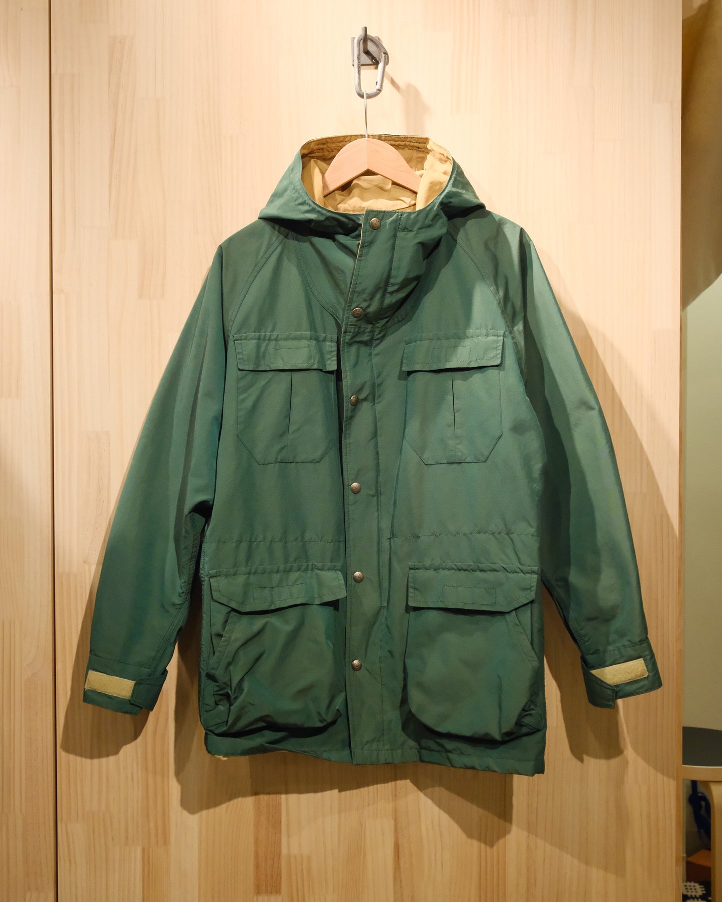 【TOD ONLINE】90s SIERRA DESIGNS, MOUNTAIN PARKA, KELLY