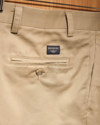 【 TOD 】【MENS W31 ＆ W32】90s DOCKERS 2 TACK CHINO TROUSERS