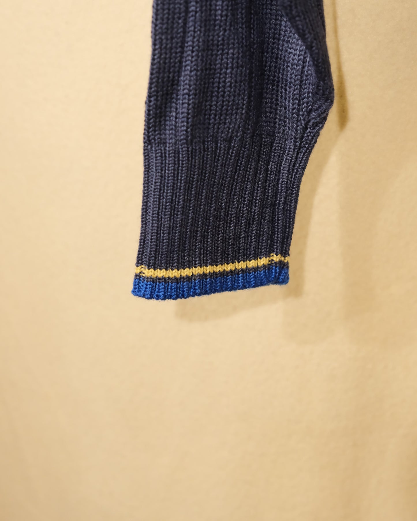 【 TOD 】【WOMENS L】ITALY POSTMAN SWEATER DEADSTOCK