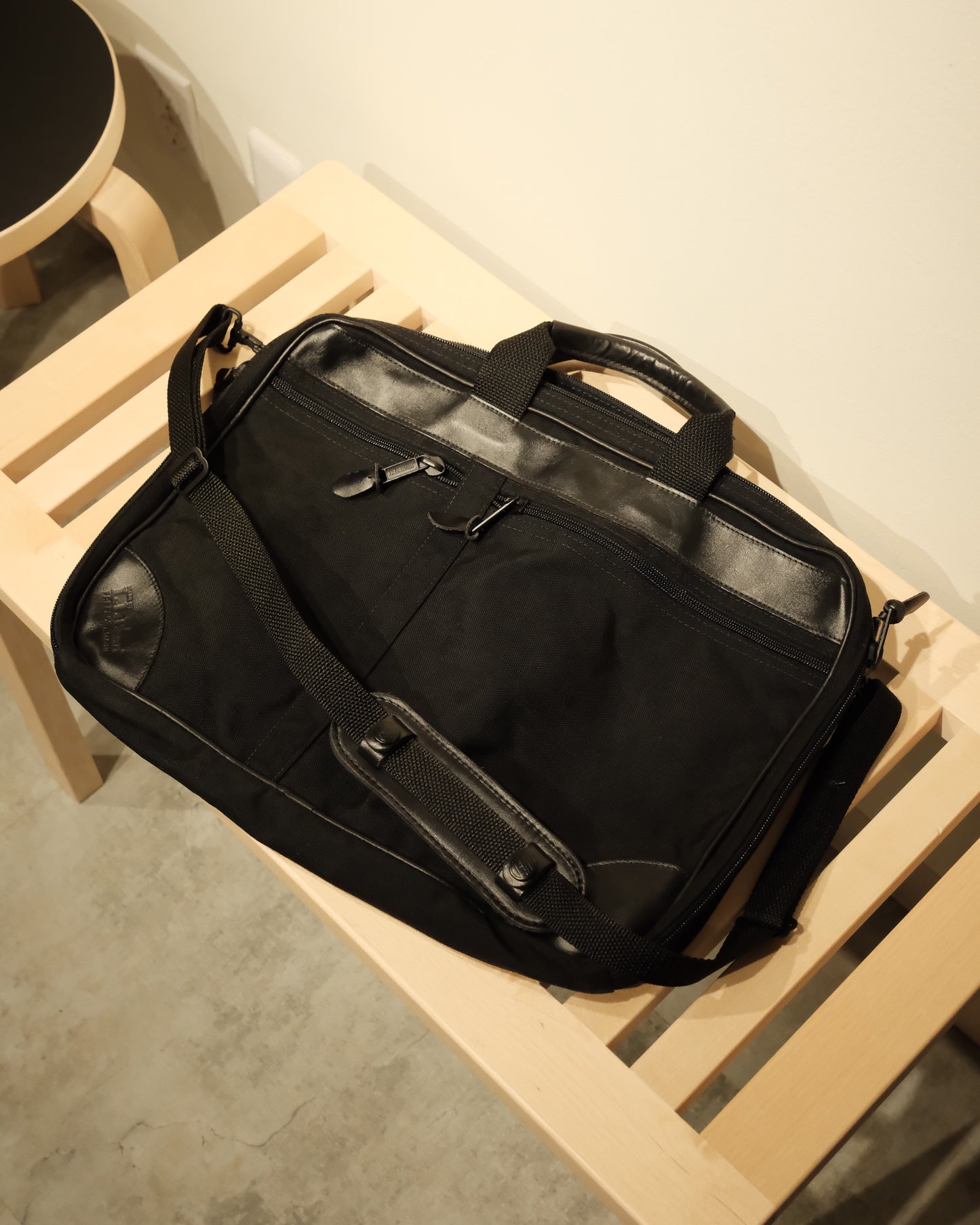 【 TOD 23SS NEW STOCK 】80s LL BEAN, Bleaf Case with Shoulder Strap